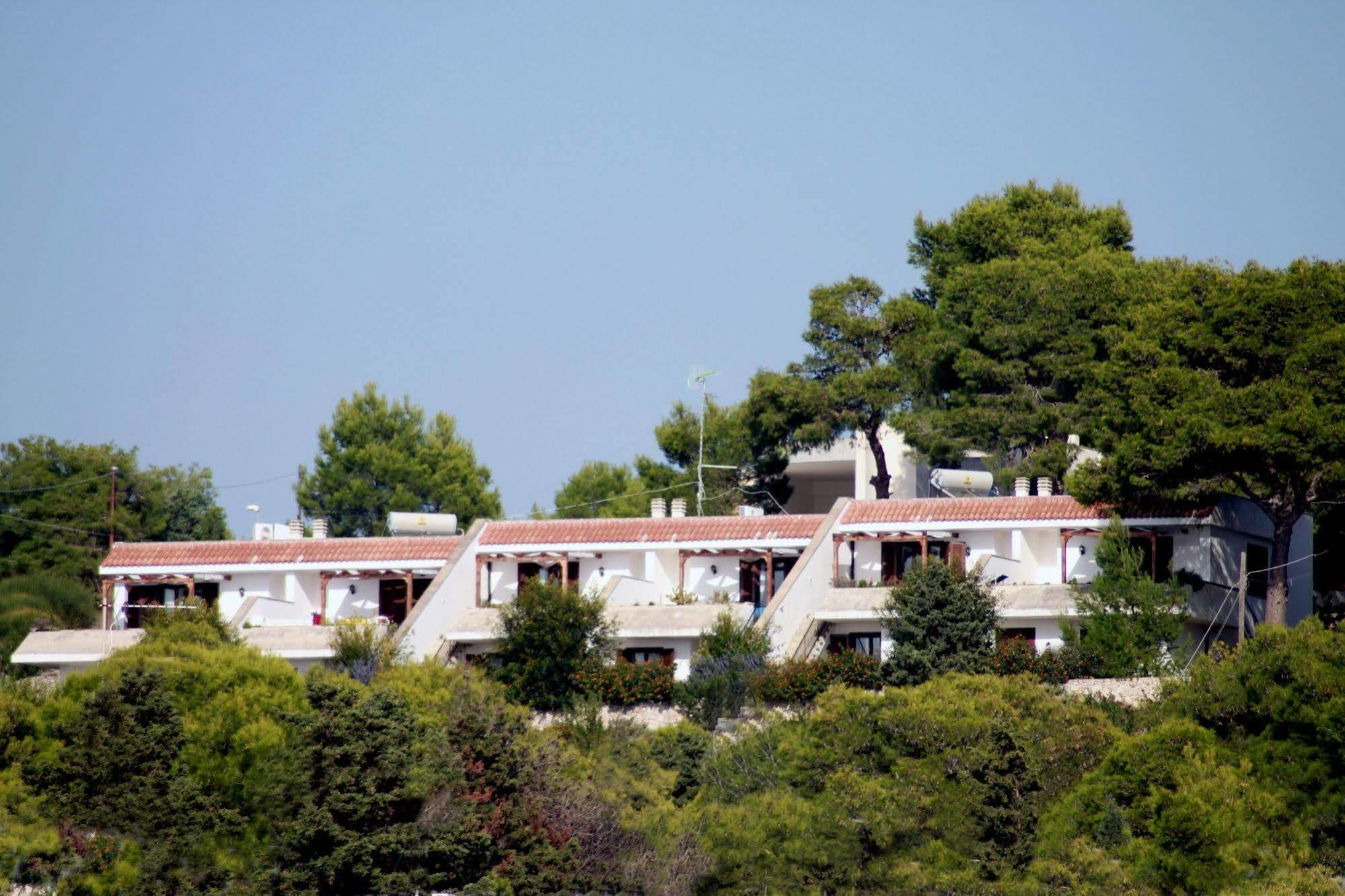 דירות סנטה קתרינה Cala D'Aspide מראה חיצוני תמונה